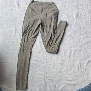 Stylish Gray Leggings